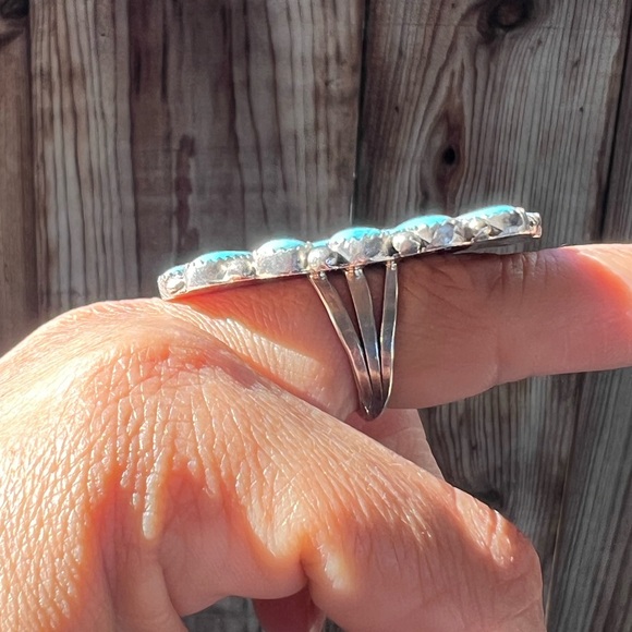 Turquoise cluster Statement Ring - Picture 4 of 6